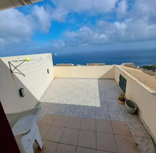 Betty House. Santa Cruz (Madeira)